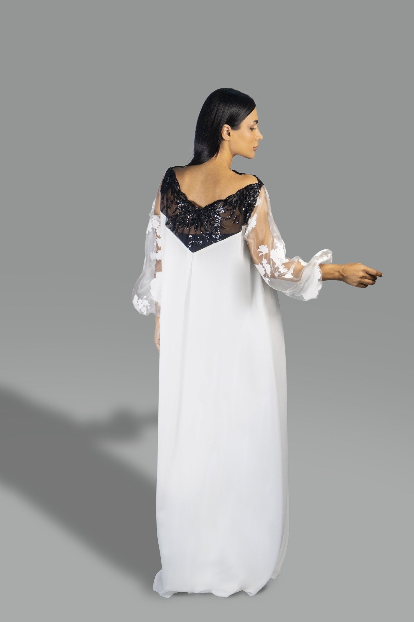 Chic Contrast Floral Appliqué Gown - Gown - Ceremony