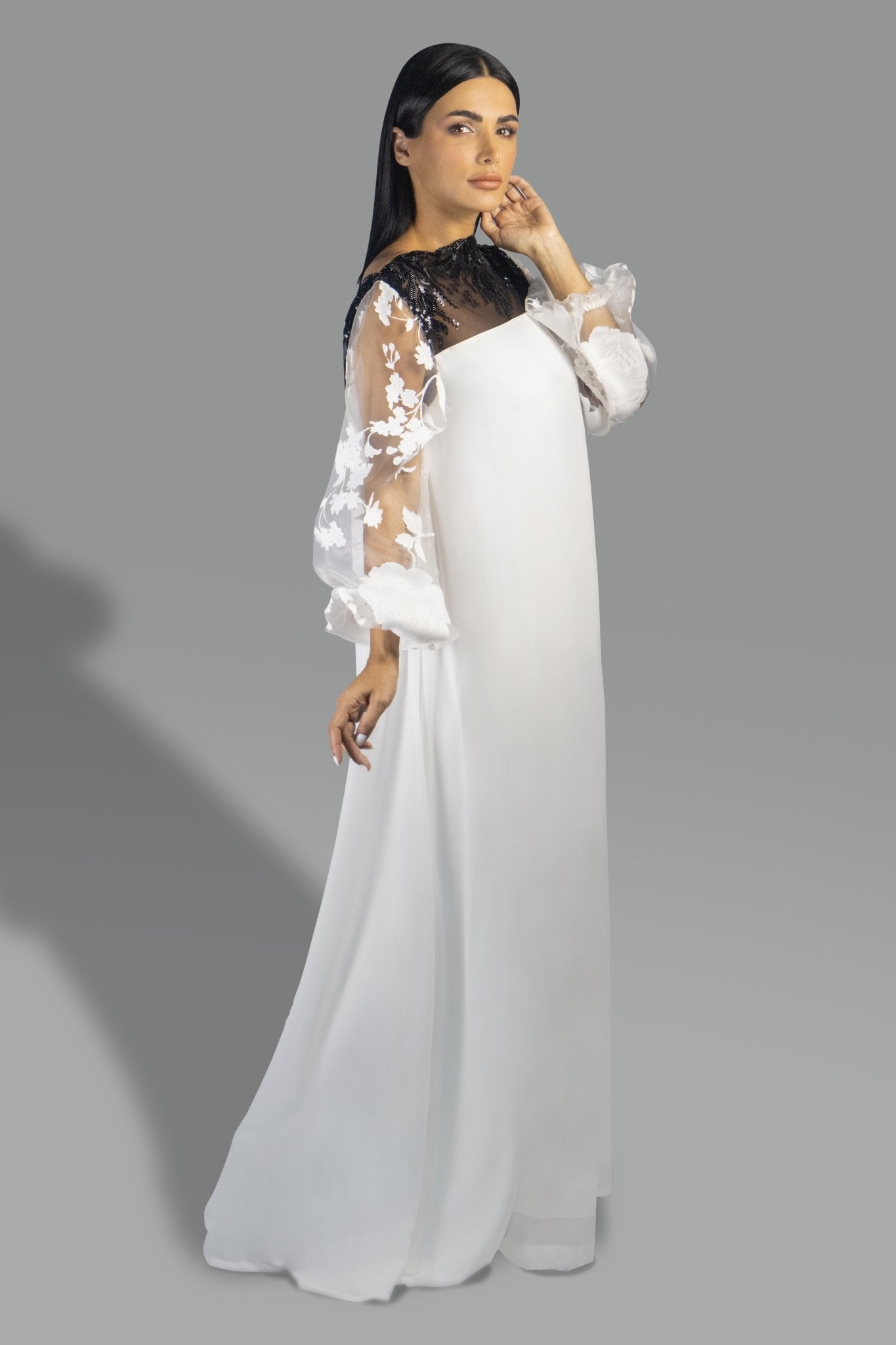 Chic Contrast Floral Appliqué Gown - Gown - Ceremony